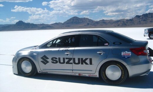 Suzuki призналась в нарушении правил тестирования автомобилей