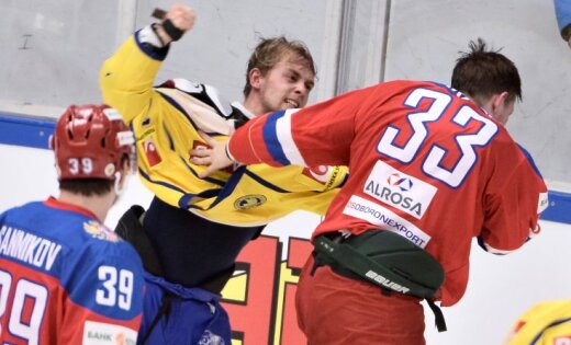 Russia s Albert Yarullin vs Sweden Patrick Cehlin fight