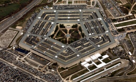   Pentagon to allocate $ 200 million to Ukraine for defense 