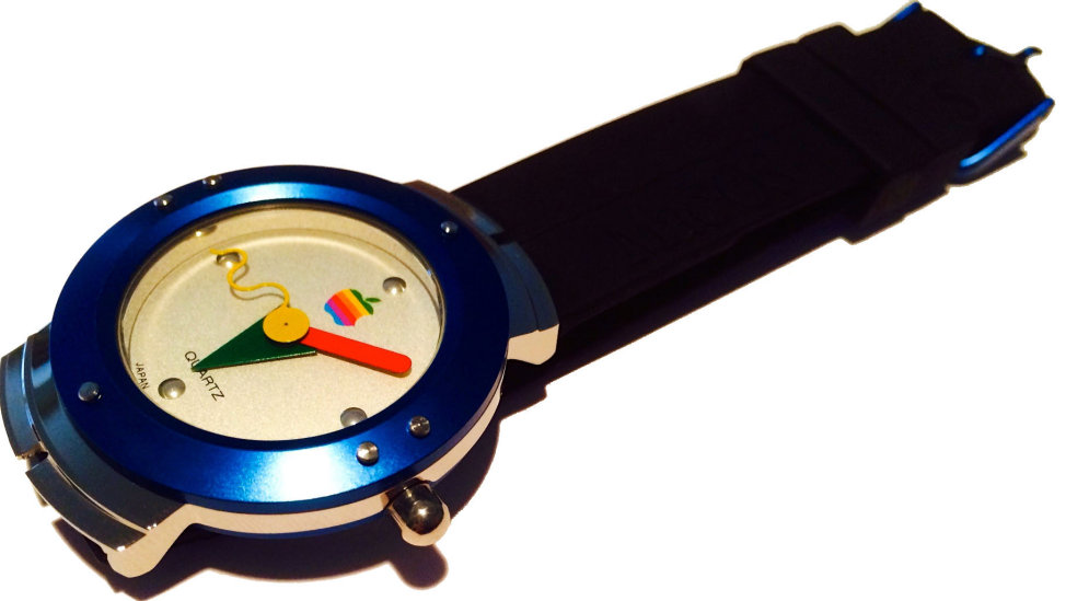 Часы Apple Watch для людей были сделаны еще в далеком 1995 году! (продаются)