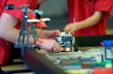 Foto: Jaunie izgudrotāji tiekas robotikas čempionātā Valmierā