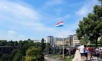 Noslēdzas Latvijas prezidentūra ES Padomē; Luksemburga pārņem stafeti