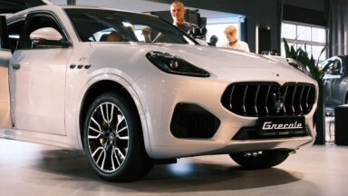 Foto: Latvijā atklāts 'Maserati' salons un prezentēts jaunākais modelis 'Grecale'