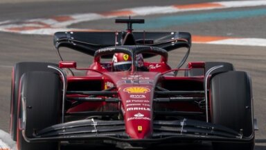 'Ferrari' piloti ātrākie pirmajā Maiami posma kvalifikācijā
