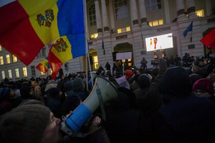 Faktu pārbaude: iedzīvotājus protestiem Moldovā mobilizē prokrieviskas partijas līderis