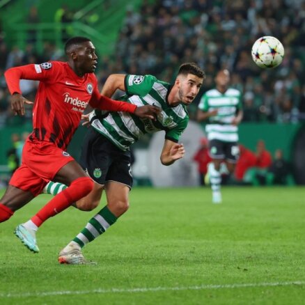 'Eintracht' un 'Tottenham Hotspur' pēc atspēlēšanās iekļūst Čempionu līgas 'play off'