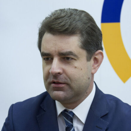Не вижу угрозы массового украинского исхода. Интервью с послом Украины в Латвии Евгением Перебийнисом
