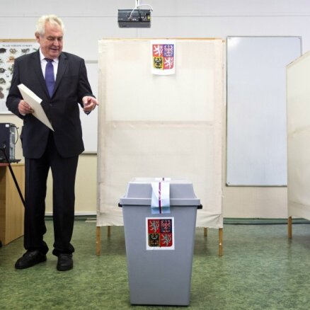 Pēc vēlētāju aktivitātes antirekorda Čehijā vēlas ieviest 'obligāto' vēlēšanu apmeklējumu