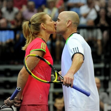 Самые звездные пары в мире спорта: от Овечкина до Шараповой