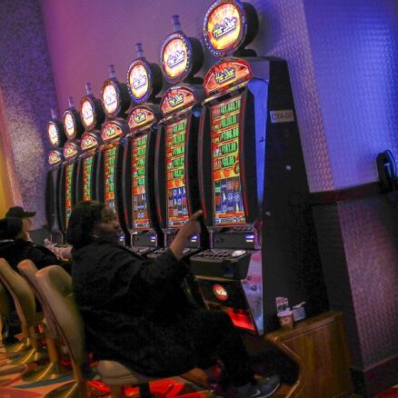 Игровые автоматы харламов смотреть фильм ограбление казино онлайн бесплатно в хорошем качестве hd 720