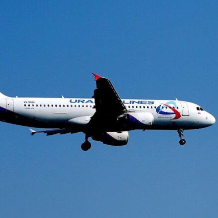 Sankciju dēļ 'Ural Airlines' darbinieki spiesti doties dīkstāvē