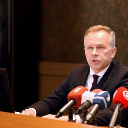 Rimšēvičam joprojām ir pielaide valsts noslēpumam, viņš gan to nevarot izmantot