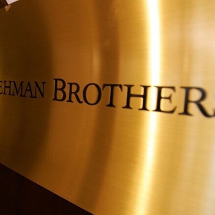 Grieķija grimst līdzīgi kā 'Lehman brothers', vērtē ekonomists