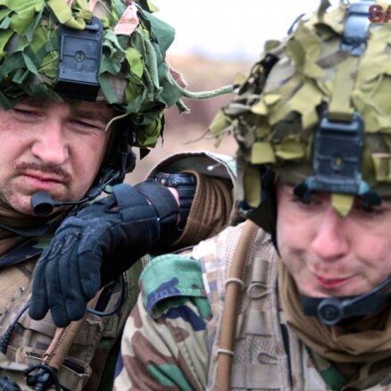 МО: безопасность Латвии в настоящее время обеспечивают 460 солдат стран НАТО