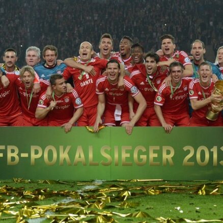 'Bayern' iegūst arī trešo trofeju - Vācijas kausu