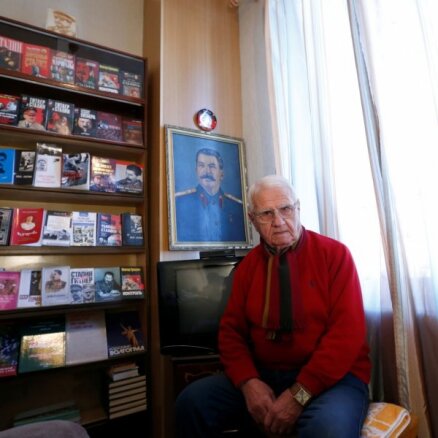 Katru rītu sasveicinos ar viņu: Staļina fanu klubs Gruzijā