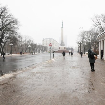 В Латвии обновлен рекорд тепла в новогоднюю ночь - почти +10 градусов
