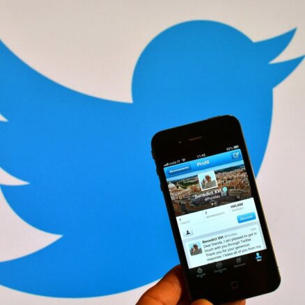 Latvijā cena par 'Twitter' kontu ar tūkstoš sekotājiem – 400 līdz 800 eiro, vēsta laikraksts