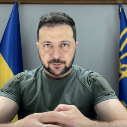 Zelenskis: Ukraina pret krievu dezertieriem izrādīs civilizētu attieksmi