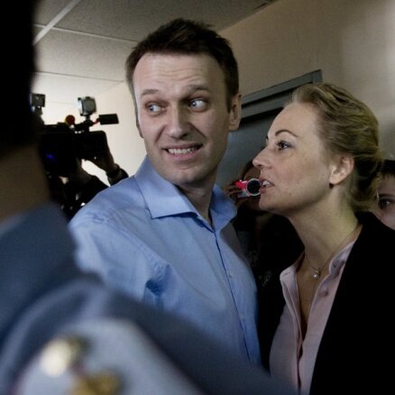 Алексея Навального не отправили под стражу