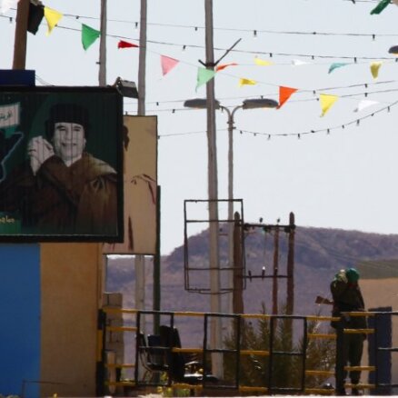 Sarunas par Kadafi  bastiona padošanos izjukušas