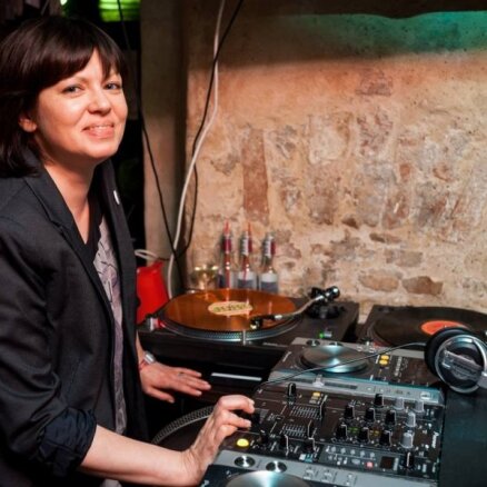 Panākumu atslēga ir personībās. Saruna ar 'I Love You Records' menedžeri Daci Volfu