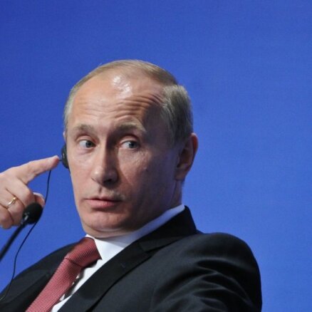 Putins  par galveno sāncensi Krievijas prezidenta vēlēšanās uzskata pats sevi