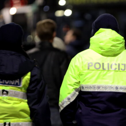 Valdība atbalsta 1,1 miljona eiro piešķiršanu piemaksām policistiem un robežsargiem
