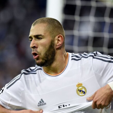 Benzemā pagarina līgumu ar Madrides 'Real' līdz 2019.gadam