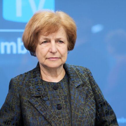 Жданок проголосовала против предоставления Украине статуса страны-кандидата ЕС (ДОПОЛНЕНО)