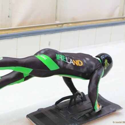 Foto: Skeletonisti un bobsejisti lej sviedrus olimpiskajā Soču trasē