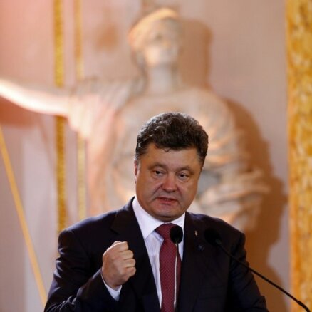 Порошенко пообещал Донбассу экономические свободы