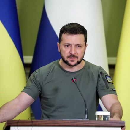 Зеленский: Украина может вернуть Крым дипломатическим путем