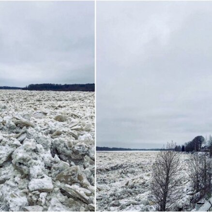 Foto: Pļaviņās Daugavas krastos krājas ledus gabali