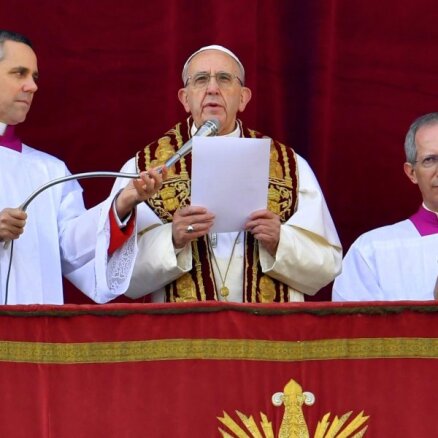 Папа римский призвал мировых лидеров не сеять конфликты