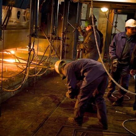 'Liepājas metalurga' lietā 14 kratīšanas; uzņēmuma vadība šokā par notikušo (plkst.17.06)