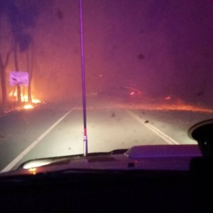 Austrālijā krūmāju ugunsgrēkā nodegusi visa Jarlūpas pilsētiņa