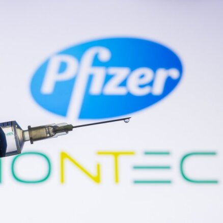 Covid-19: EK apstiprina 'Pfizer' un 'BioNTech' vakcīnu
