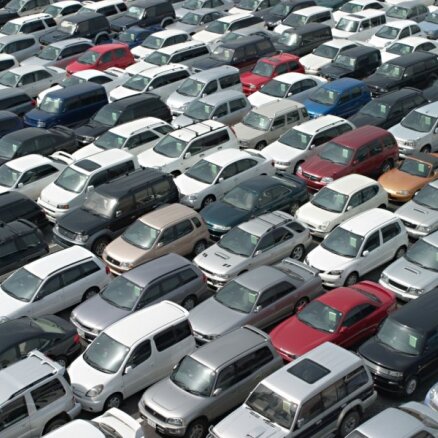 Ekonomisko lietu tiesa diviem uzņēmumiem konfiscē 110 automašīnas