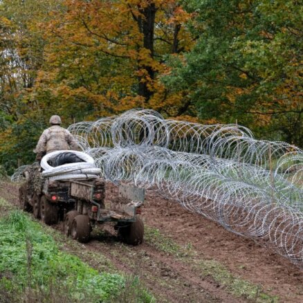 Забор, который Словения подарила Латвии, установили на самом опасном участке границы (фото)