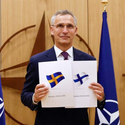 Somija un Zviedrija NATO, iespējams, iestāsies tomēr atsevišķi
