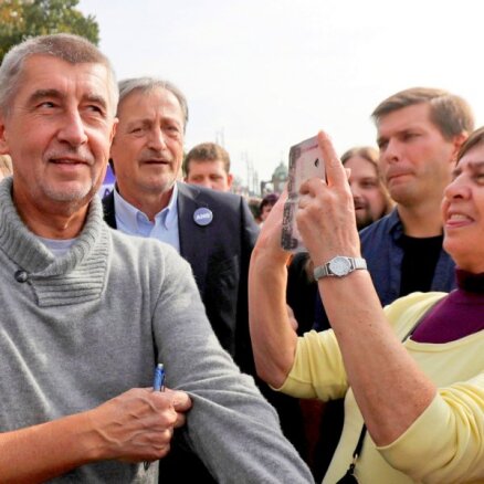 Čehija miljardiera vadībā draud pievienoties eiroskeptiķu pulciņam