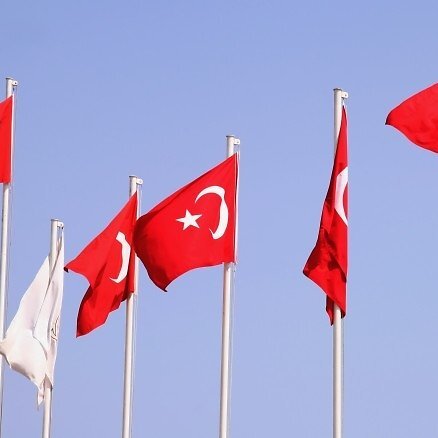 Turcija Franciju apsūdz genocīdā pret alžīriešiem