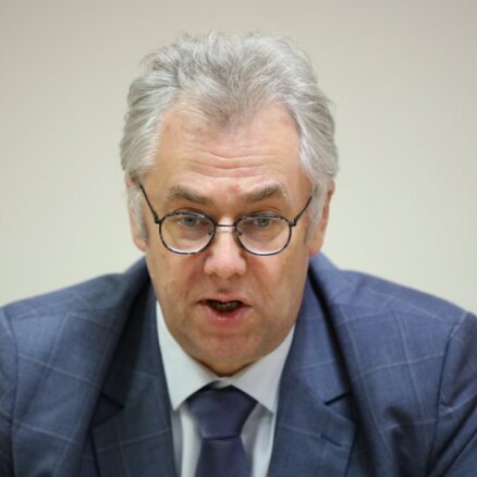 'Jāuzmanās no ārzemēs bijušajiem' – aicina Perevoščikovs pēc lēmumiem par stingrāku kontroli (plkst. 16.30)