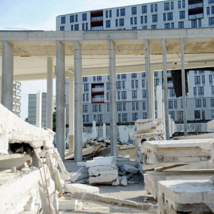 Rīgas būvvalde lūdz precizēt un papildināt tehniskās apsekošanas atzinumu dzīvojamajai ēkai Zolitūdes traģēdijas vietā
