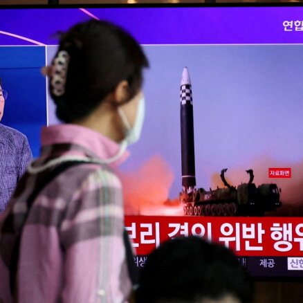 Сеул и Токио: Северная Корея предположительно запустила межконтинентальную баллистическую ракету