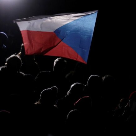 Čehijā desmitiem uzņēmumu saistīti ar sankcijām pakļautiem Krievijas pilsoņiem