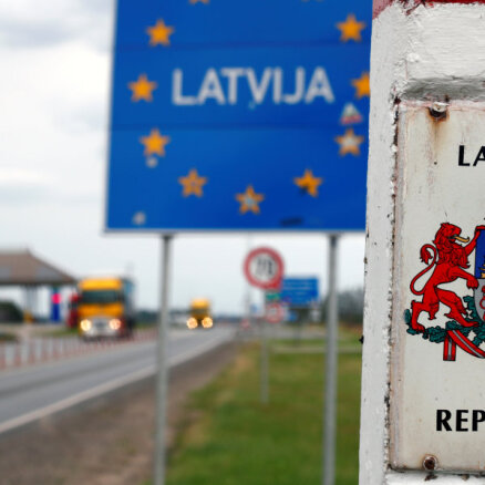 'Covidpass': šķērsojot Latvijas robežu, no 12. oktobra būs jāaizpilda elektroniskā anketa