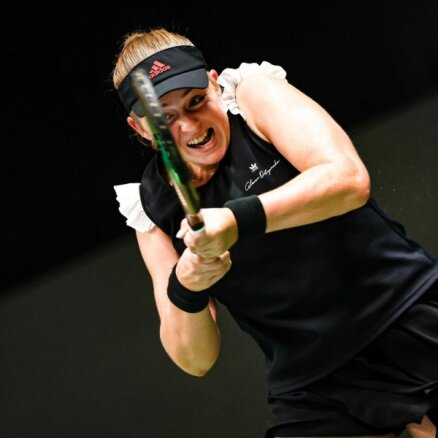 Ostapenko ceturto reizi karjerā sasniedz 'Australian Open' trešo kārtu