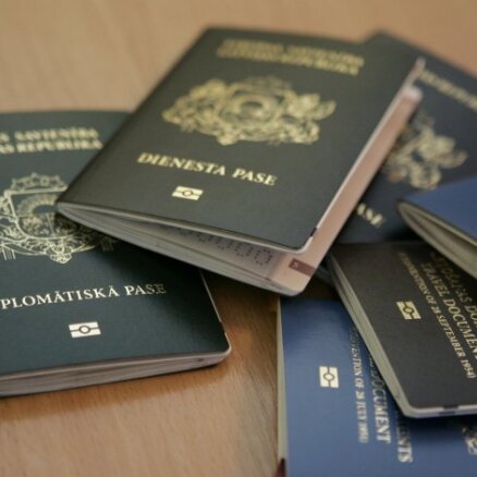 За референдум по гражданству собрано более 10 000 подписей